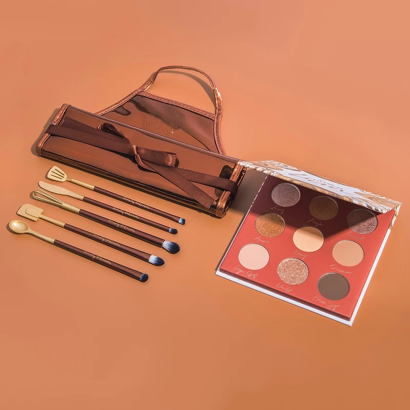 The Chosen Bun Eyeshadow palette