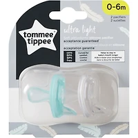 Sucette en silicone Ultra légère de Tommee Tippee - 0-6 mois, paquet de 2