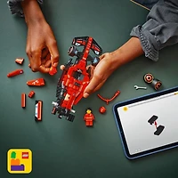 LEGO Speed Champions Voiture de course Ferrari SF-24 F1 , Ensemble de voiture de course avec pilote 77242