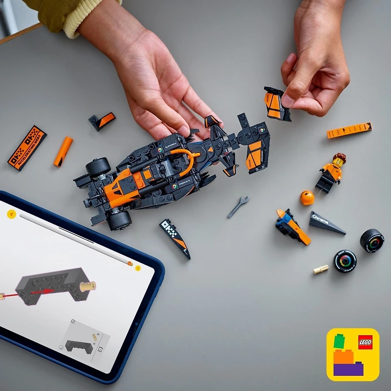 LEGO Speed Champions Voiture de Course McLaren F1 Team MCL38, Ensemble de Véhicule 77251