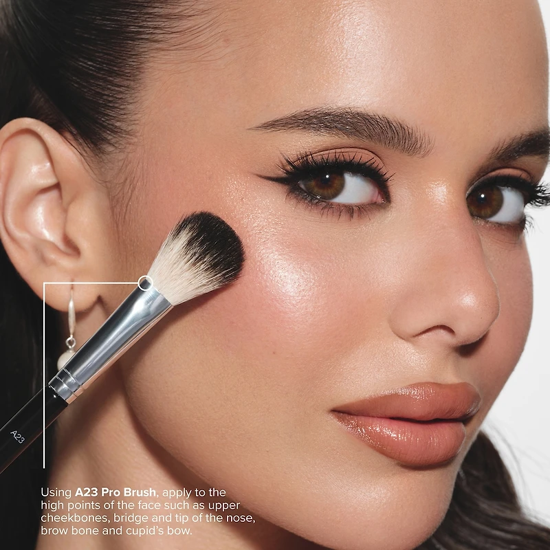 Glow Seeker Highlighter