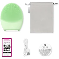 LUNA™ 4 Massage nettoyant et raffermissant du visage pour peaux mixtes