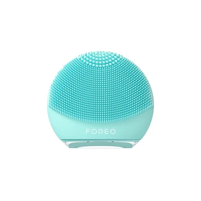 LUNA™ 4 play Facial Cleansing Brush in Mint For You!