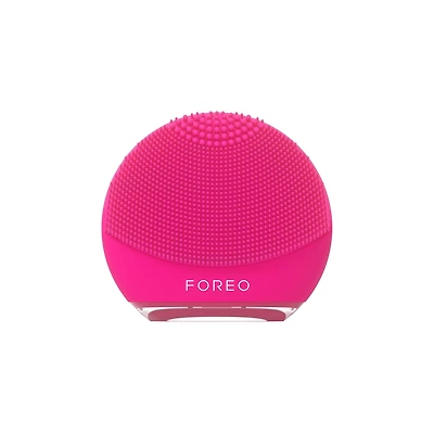 LUNA™ 4 play Facial Cleansing Brush in Cherry Up!