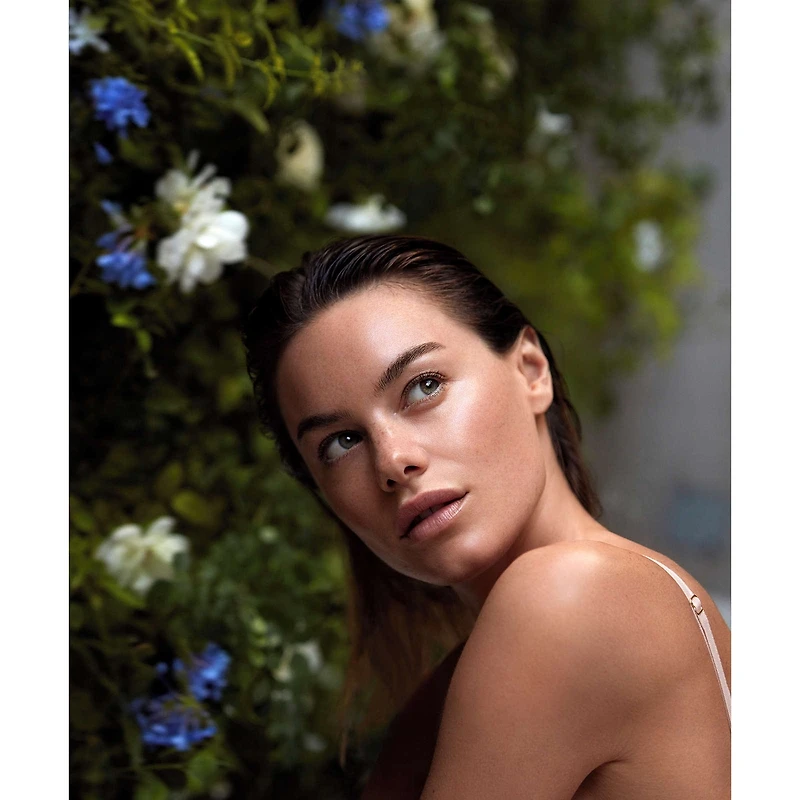Crème illuminatrice pour les yeux