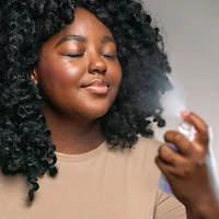 Vaporisateur pour le visage à l’aloès, la camomille et lavande