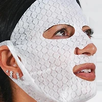 Black Tea Vitamin C Brightening Mask