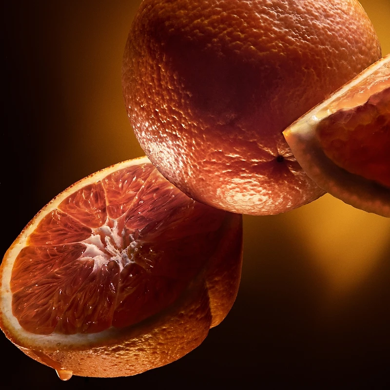 The One Pour Homme Eau de Parfum with Orange & Tobacco