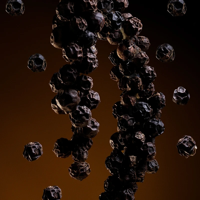 The One Pour Homme Parfum with Tobacco