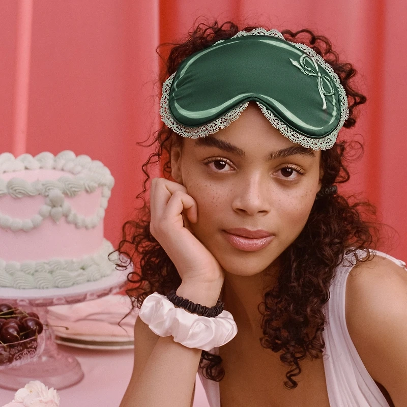 slip ensemble de soirée pyjama beauté pure soie avec ruban dentelle - rêves mentolés