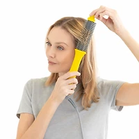 The Brush Crush Heated Straightening Brush