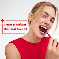 Brosse à dents souple au charbon Optic White pour adultes