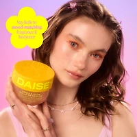 DAISE Exfoliating Body Scrub in Vanilla Glow