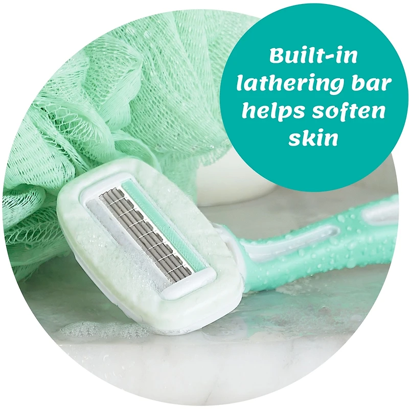 Emballage de 3 rasoirs jetables à 4 lames Schick® Intuition® Sensitive Care®