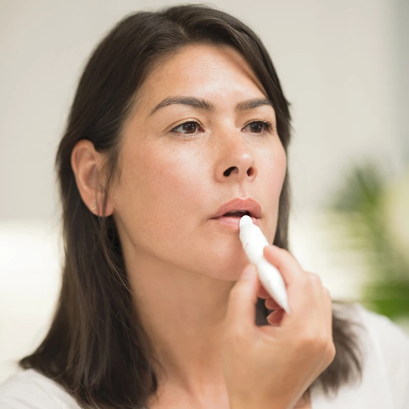 Rose Hip Hyaluron Lip Treatment
