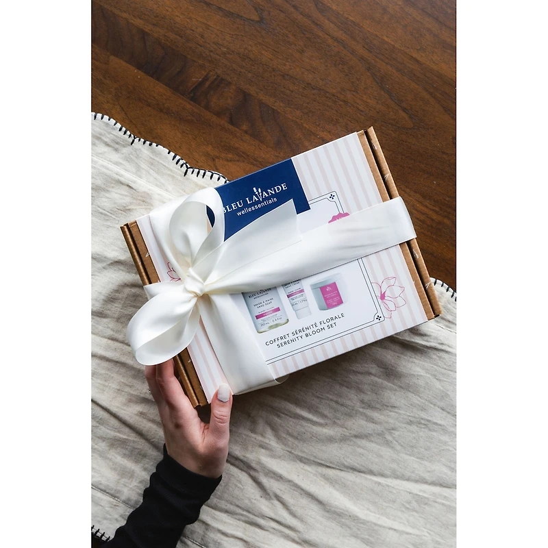Lavender-magnolia box