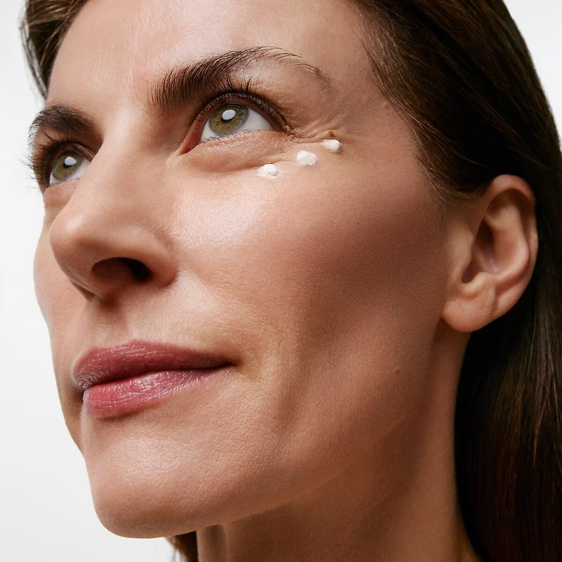 Crème Sculptante Contour Yeux Et Lèvres