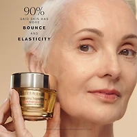 Hydratant Revitalizing Supreme+ Crème Crème révélatrice de jeunesse