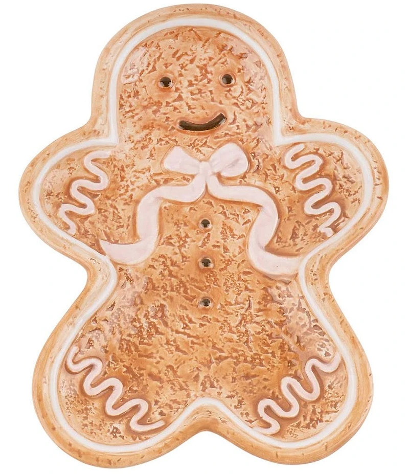 8 Oak Lane Gingerbread Plates, Set of 4