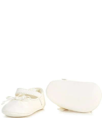 Baby Deer Girls' Ashlyn Bow Mary Jane Crib Shoes (Infant)