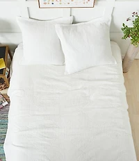 carol & frank Graham Geometric Diamond Pattern Quilt