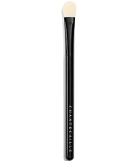 Chantecaille Shade and Sweep Eye Brush