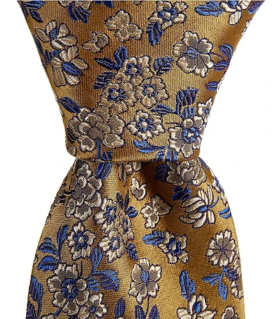 Cremieux King Floral Pattern 3 3/8#double; Silk Tie