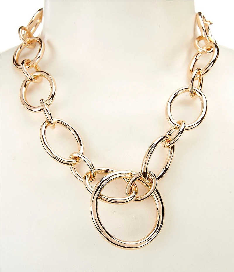 Dillard's Large Oval Link Chain Short Strand Collar Necklace