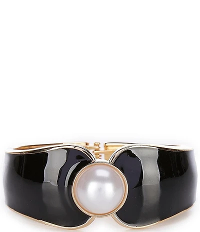 Dillard's Pearl Cab Jet Enamel Hinge Bangle Bracelet