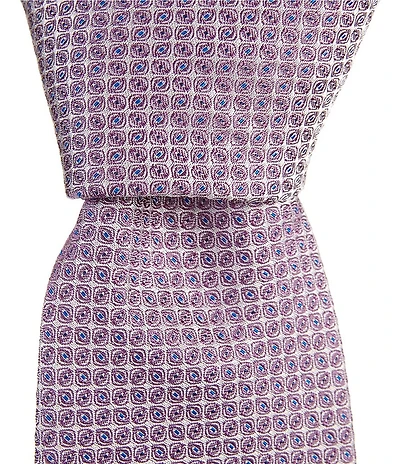 Hugo Boss Micro Pattern Jacquard 2 1/4#double; Narrow Silk Tie