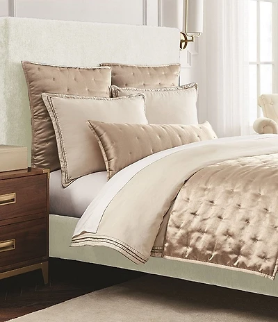 Luxury Hotel Plaza Bed Scarf