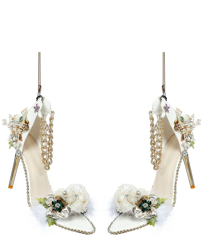 Mark Roberts White Shoe with Gold Chain Ornament, Set of 2