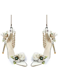 Mark Roberts White Shoe with Gold Chain Ornament, Set of 2