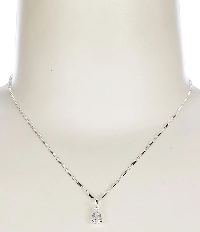 Miranda Frye Gianna Short Pendant Necklace