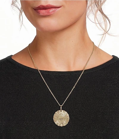 Miranda Frye Love Short Pendant Necklace