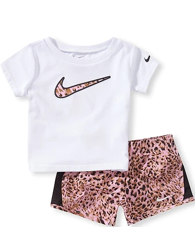 Nike Baby Girls Short Sleeve Tee & Printed Tempo Shorts Set