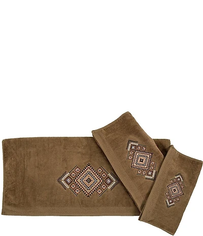 HiEnd Accents x Paseo Road Sedona Embroidered Southwestern 3-Piece Bath Towel Set