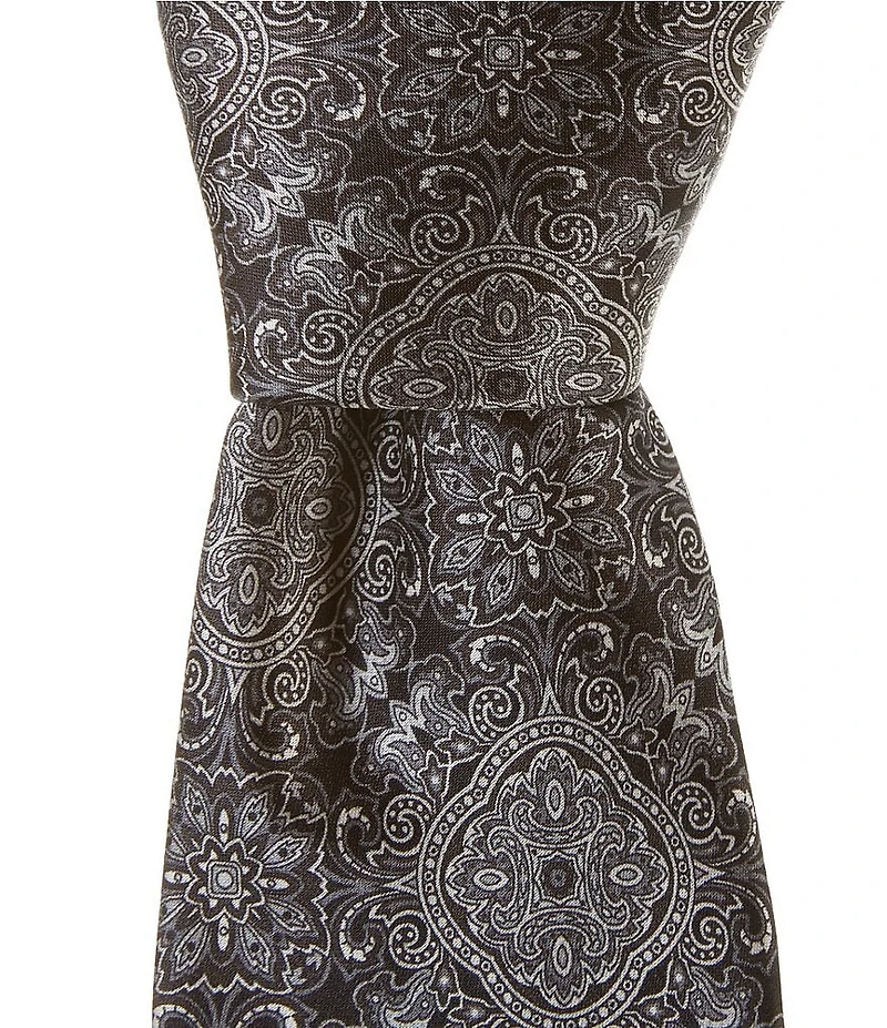 Robert Graham Exploded Medallion Print 3 1/4#double; Silk Tie