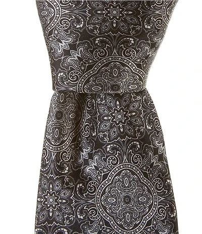 Robert Graham Exploded Medallion Print 3 1/4#double; Silk Tie