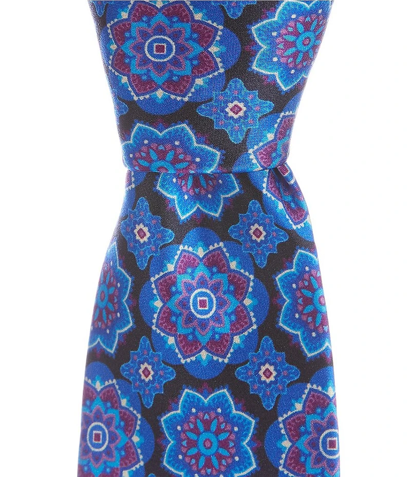 Robert Graham Star Medallion 3 1/4#double; Silk Tie
