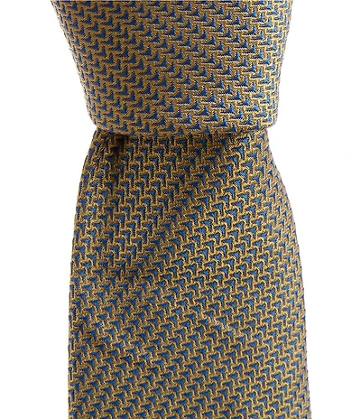 Roundtree & Yorke Lecture Non-Solid 3 3/8#double; Silk Tie