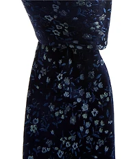 Roundtree & Yorke Big & Tall Train Mini Flowers 3 3/8#double; Woven Silk Tie