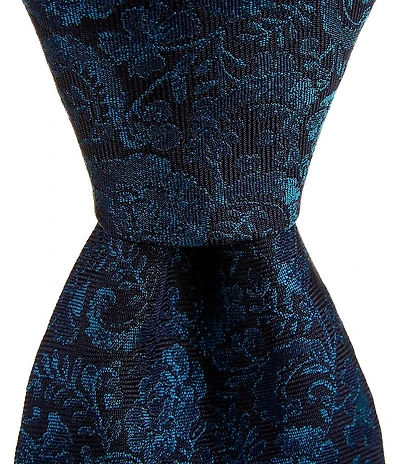 Roundtree & Yorke Whimsical Floral 3 3/8#double; Traditional Woven Silk Tie