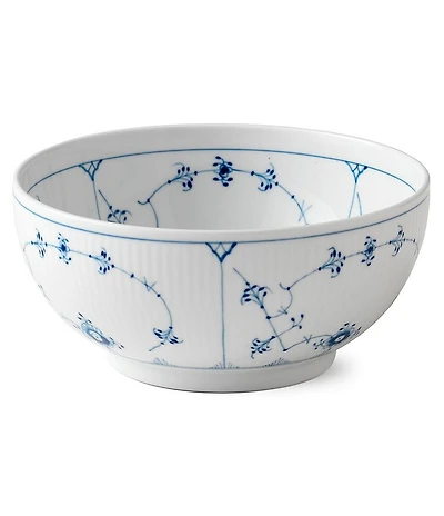 Royal Copenhagen Blue Fluted Plain 1.75 Quart Serving Bowl