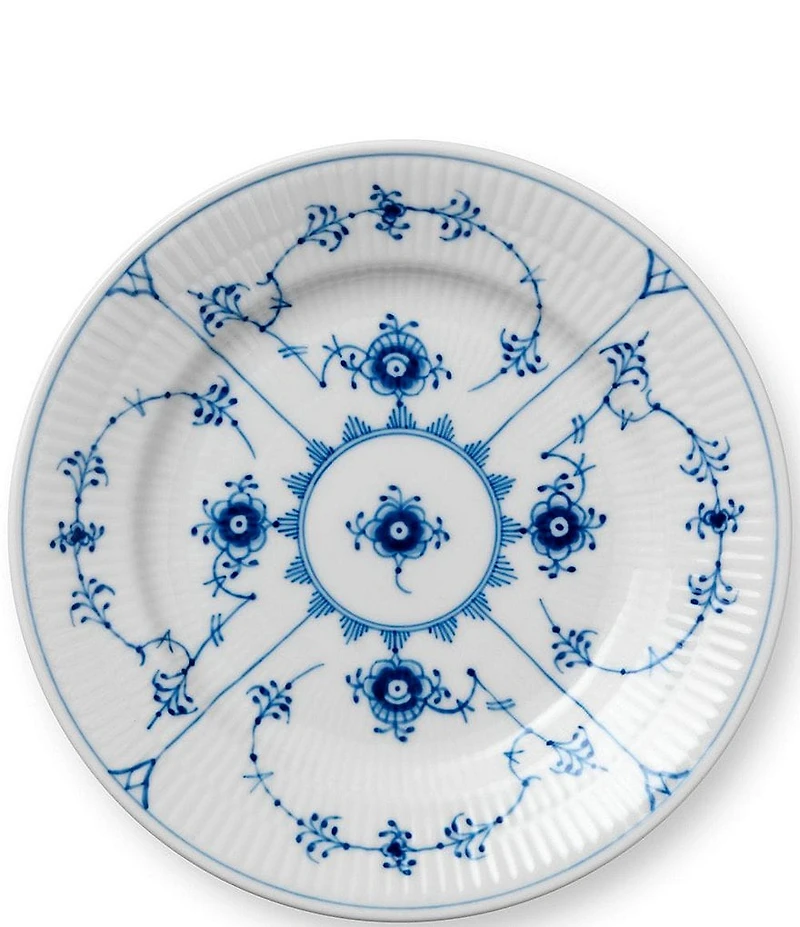 Royal Copenhagen Blue Fluted Plain Floral Pattern Motif Porcelain Bread & Butter Plate