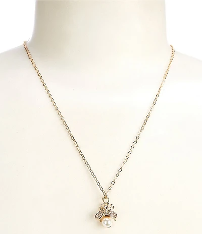 Simplicity Pearl Bee Short Pearl Pendant Necklace