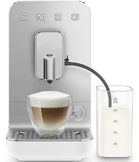 Smeg Automatic Espresso Machine with Integrated Milk Frothing and Coffee Grinder