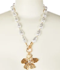 Southern Living Flower Pearl Short Pendant Necklace
