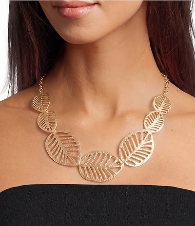 Southern Living Hammered Open Metal Graduating Tropical Leaf Frontal Collar Necklace