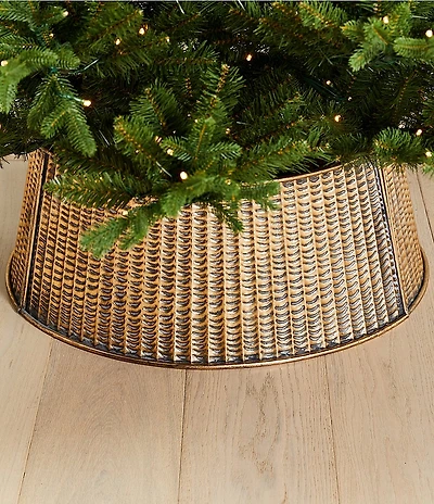 Southern Living Plaid Tidings Collection Hammered Metal Tree Collar
